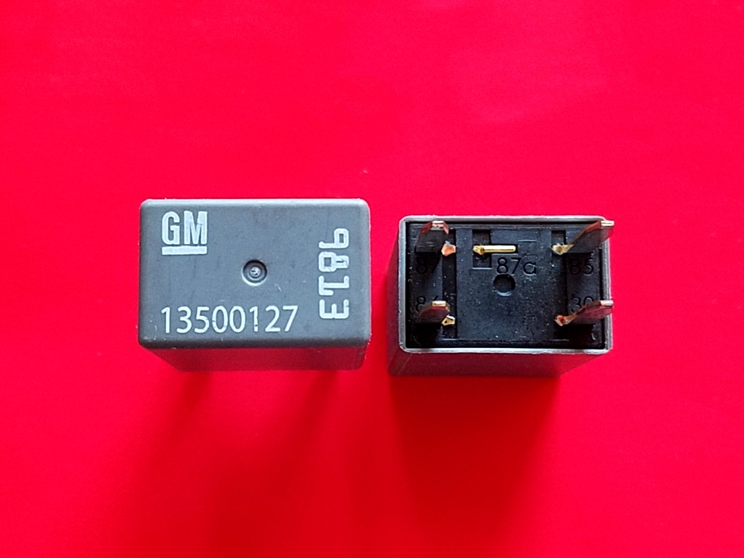 13500127, 12VDC Relay, GM Brand New!!