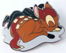 Disney Bambi Sweet Dreams Mystery Collection Nap on a Pile of Snow pin - £7.74 GBP