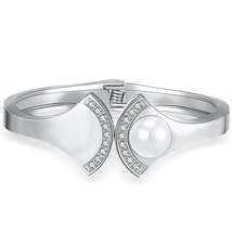 Pearl &amp; Cubic Zirconia Silver-Plated Fan Hinge Bangle - £11.57 GBP