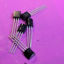 (5 PCS) AD22103KTZ Temp Sensor Analog 3-Pin TO-92 NEW USA RARE ANALOG DE... - £21.20 GBP