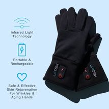 MesoLyft Rejuvenating Infrared Gloves image 2