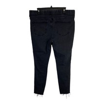 Old Navy Womens Jeans Adult Size 16 Rockstar Jegging Black Raw Hem Pull on - $28.85