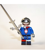 Ktoys Knight Blue With Broad Sword Castle Soldier Movie Toys Minifigure - $7.20
