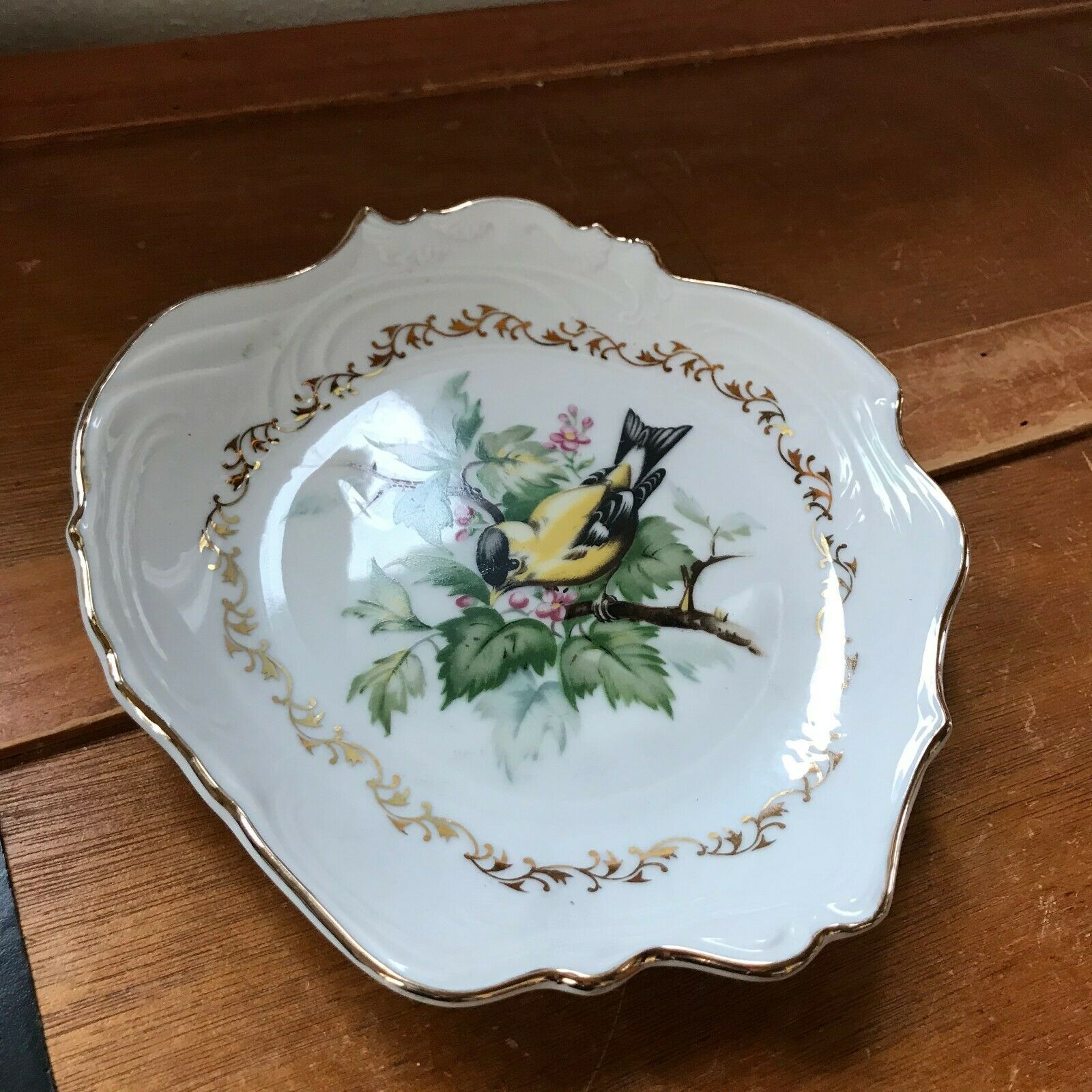 Vintage Norcrest Fine China Scalloped with Yellow Warbler Bird in Branch with Re - £8.33 GBP