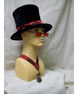 Gothic Vampire Costume Kit Red Glasses with Top Hat &amp; Amulet Slayer Stea... - $460.17 MXN