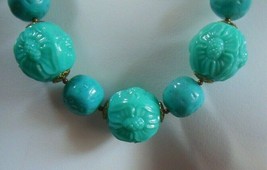 Vintage Ocean Blue Carved Flower Plastic Bead Necklace - £35.50 GBP