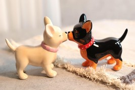 Kissing Chihuahua Couple Puppy Dogs Magnetic Ceramic Salt And Pepper Shakers Set - £13.65 GBP