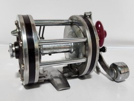 Vintage Holiday 1182 Fishing Trolling Reel - Made in Japan - Works Well - £22.41 GBP