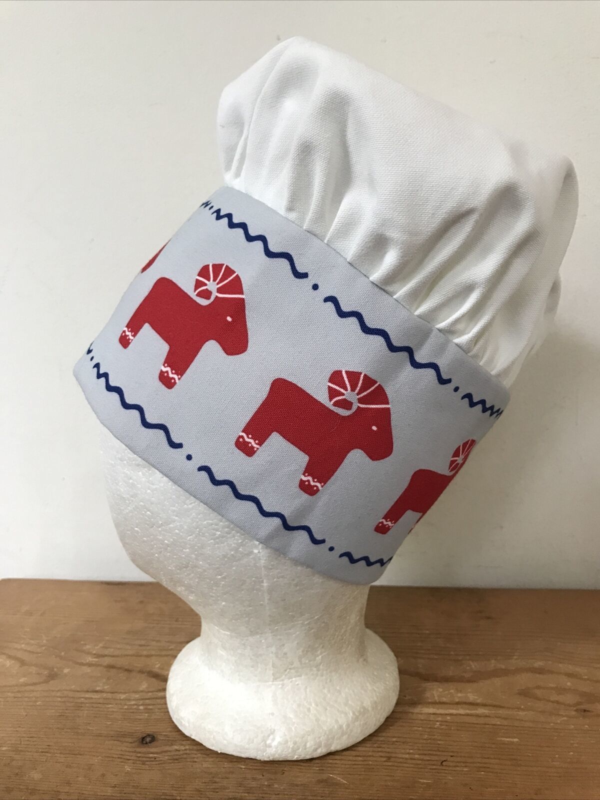 IKEA Vinterfest Swedish Holiday Design Dala Horse Rams White Baker Chef ... - $24.74