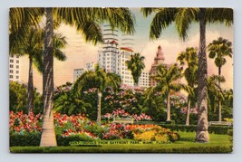 View of Hotels From Bayfront Park Miami  Fllorida FL Linen Postcard M2 - £2.25 GBP