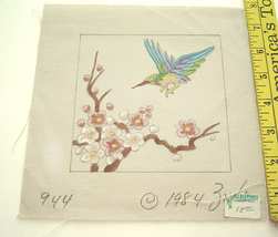  Hand Painted Needlepoint Canvas Hummingbird 5 X 5 Zulr  - £23.59 GBP