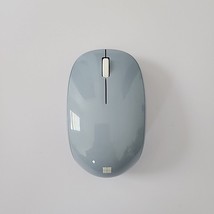 Microsoft - Wireless Bluetooth Optical Ambidextrous Mouse - Pastel Blue-... - $201.59 MXN