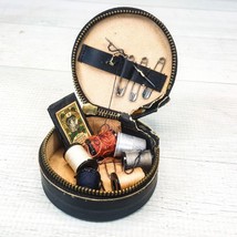 Vintage Sewing Case Kit w/ Oval Embroidered Flowers Lid Zipper Closure B... - £15.72 GBP