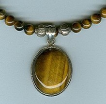 Sterling Silver and Tiger&#39;s Eye Oval Pendant Necklace - £32.05 GBP