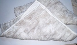 The Company Store white/gray Grey quilted cotton pair 2 King Sham Pillow covers - £30.08 GBP