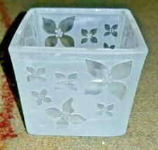 Party Lite 2 &quot; Square Frosted Floral Glass Candle Holders P9521G - £7.18 GBP