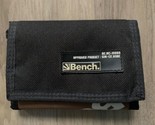 1990&#39;s Bench Wallet Mens / Boys Tri Fold Shut and Zipper Pre-Owned - £12.49 GBP
