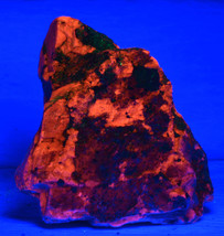 #5136 Fluorescent Mineral - Franklin New Jersey - $25.00