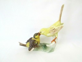 Goebel Bird Figurine Yellow Canary Bird Statue Lang 6 W Germany 1967 - £54.77 GBP