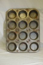 Vintage Rustic Cupcake Muffin Pan 12 Cup Holder Circle Designs - $21.77