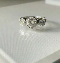 Verlobungsring mit Lünette, 2,50 ct, drei runde Diamanten aus massivem... - $248.50