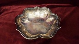Reed & Barton Silver Plated Party Bowl Lea Design #1472 Dish - $21.77