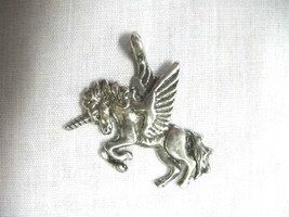 Mystical Fantasy Winged Pegasus Unicorn Pegacorn Horse Pendant Adj Necklace - £6.82 GBP