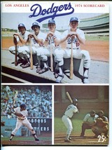 Los Angeles Dodgers Baseball Team Yearbook - MLB-1974-player cover-FN - $31.53