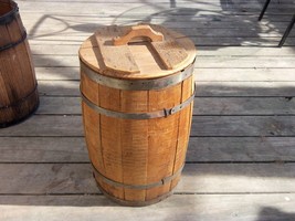 Vintage Nail Keg Wood Barrel With Lid 19&quot; Tall - £98.90 GBP