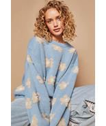 POL Daisy Pattern Drop Shoulder Sweater - $652.21 MXN