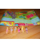 2003 Mattel Polly Pocket Magnet Play Mat Map with 6 Mini Dolls &amp; Clothes... - £27.89 GBP