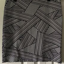 Worth Women's Geometric Pencil Skirt Black &amp; White Size 10 Short - $14.85