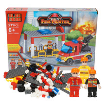 Fire Fighter Interlocking Block Fire Truck Pavilion and Figure Playset 211 Piece - £7.82 GBP