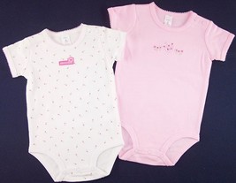 NWT Carter&#39;s Infant Girl&#39;s Lot of 2 Bodysuits, White &amp; Pink Floral, 6 Mo... - $186.63 MXN