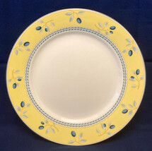 Royal Doulton Blueberry bread or salad plate yellow blue discontinued pa... - £3.19 GBP