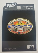  New York Yankees Spring Training 2009 Tampa Florida Lapel Hat Pin on Card - $24.55