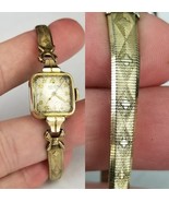 Vintage Gruen watch Ladies Wrist 1960&#39;s Guildite veri-thin hand wind 16mm - $44.92 CAD