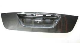 2003-2006 MERCEDES W211 E320 E500 LICENSE PLATE TRUNK TRIM COVER J7637 image 2