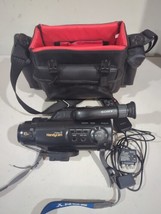 Sony Handycam CCD FX425 NTSC Video Recorder Plus Tapes - $34.65