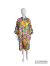 Vintage 60s STELLA FAGIN Quilted 3D FLOWER POWER House DRESS Coat Robe M - £55.52 GBP