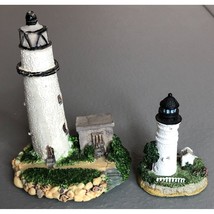 Lot of 2 Lighthouses Miniature Nautical Marine Lake Decor Gray Green Whi... - £11.77 GBP