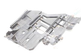 03-06 PORSCHE CAYENNE FRONT LEFT DRIVER HEADLIGHT BRACKET Q4303 image 9