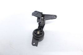 97-04 PORCHE BOXSTER CENTER CONSOLE LOCK (NO KEY) U0275 image 9