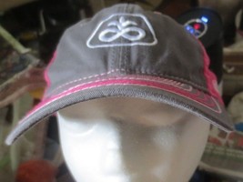 Pioneer Seeds Du Pont Farm Agriculture Hat Cap Pink &amp; Gray Strapback Sequin - £7.47 GBP