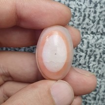 Ancienne amulette ancienne en perles d&#39;oeil en pierre d&#39;agate rose du Mo... - $41.82