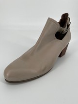 Fortress of Inca Ankle Boots Sz 9 Light Gray Cutout Ankle Strap Booties - £78.52 GBP