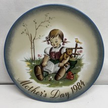 1984 LE Mother&#39;s Day Plate &quot;A Top To Share&quot; Berta Hummel West Germany - $9.90