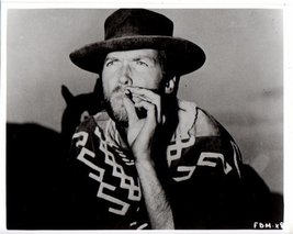 Clint Eastwood 8x10 Photo M2218 - £7.82 GBP