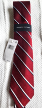 Tommy Hilfiger Men&#39;s Silk Blend Tie 600 TL21100111 Red NEW MSRP: $69.50 - $361.19 MXN