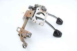 08-11 SUBARU IMPREZA 2.5I M/T MANUAL CLUTCH & BRAKE PEDAL SET Q6035 image 8